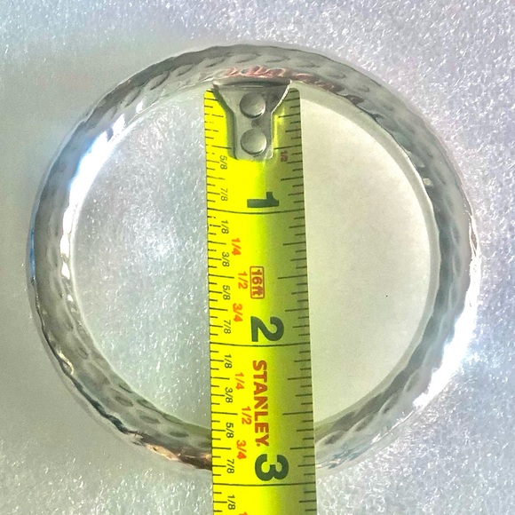 SILPADA Sterling Silver Hammered Oval Bangle Bracelet B31117 - Picture 7 of 17